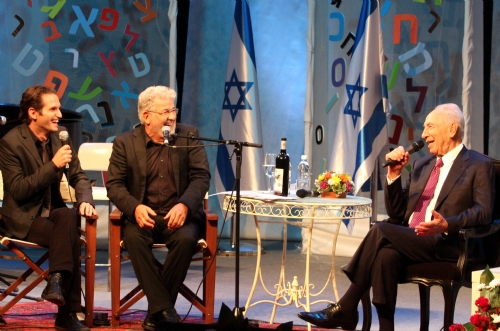 הנשיא פרס פתח את פסטיבל מספרי סיפורים ה- 19