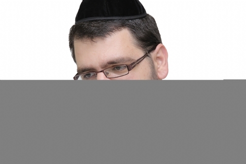 הזמר והיוצר גיל ישראלוב בקליפ רשמי ל