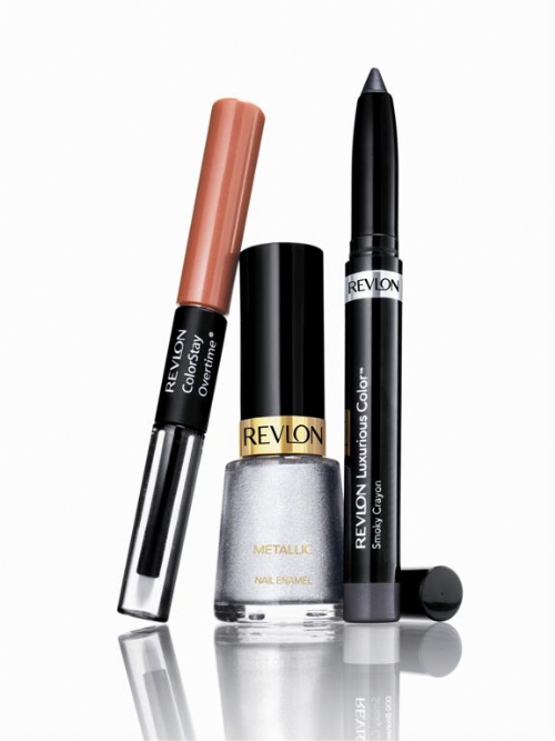 קולקצייה מטאלית מבית REVLON!